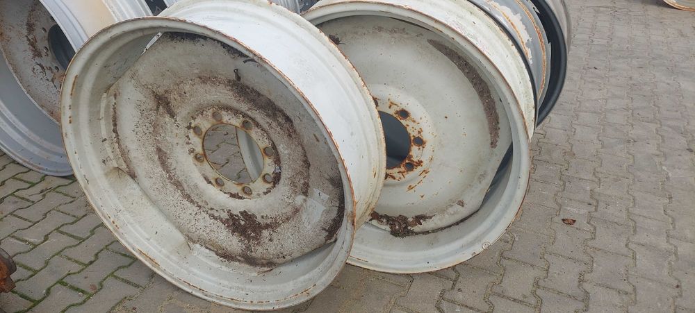 Felgi 11x36 320/85r36 12.4r36 340/85r36 13.6r36 Fendt JD Renalut NH