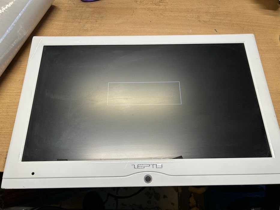 Monitor Septo brak podstawy