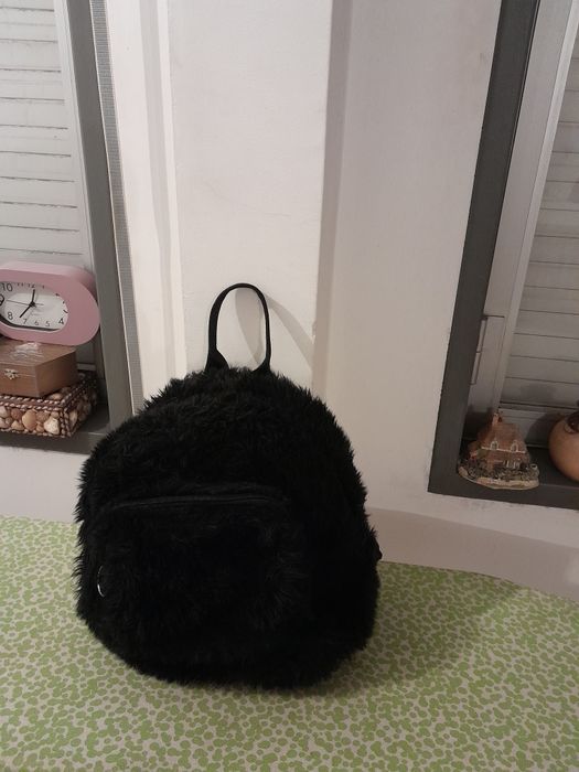 Vendo Mochila de Senhora LEFTIES muito bonita como nova