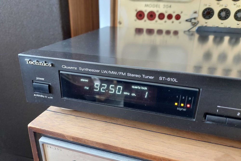 Sintonizador Technics ST-610L