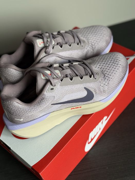 Кросівки NIKE 39р