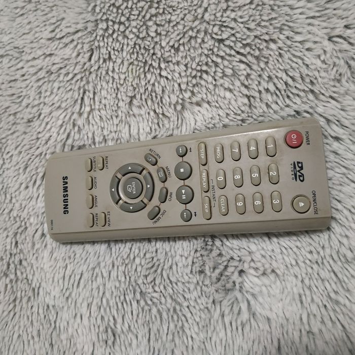Samsung MP4 DVD плеер XviD pro