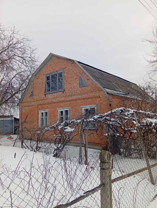 Добротний будинок в Розсошенцях