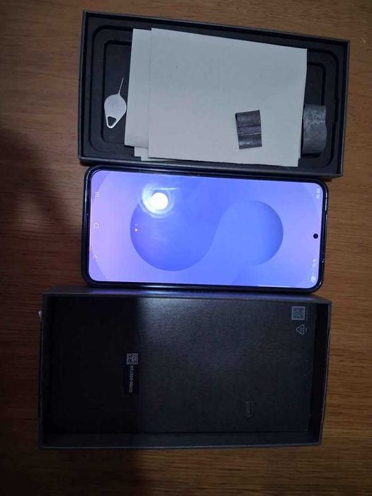 Samsung S25 + 256GB como novo