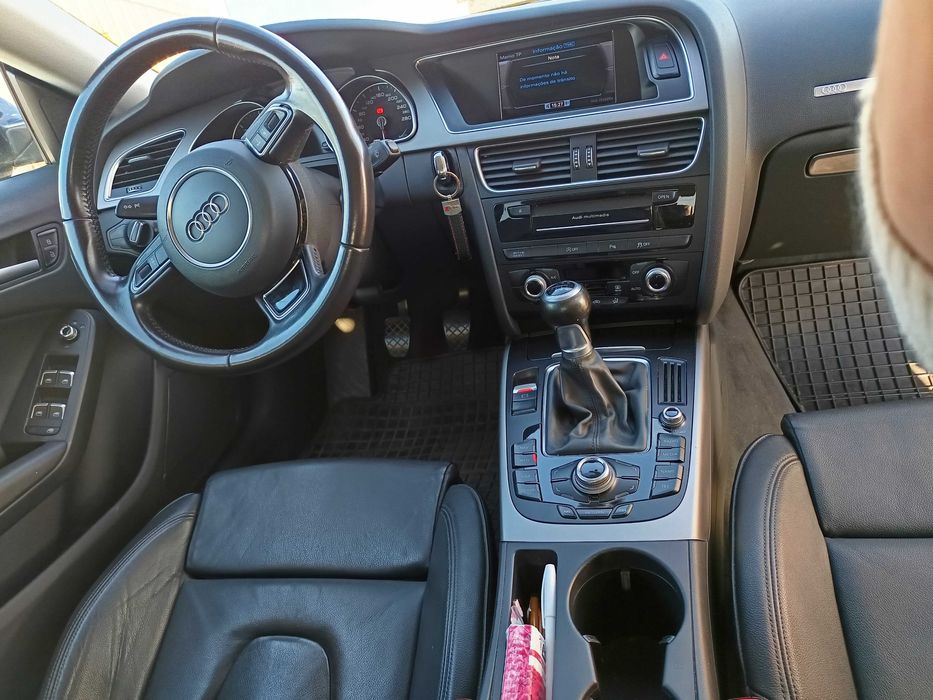 Audi A5 em excelente estado