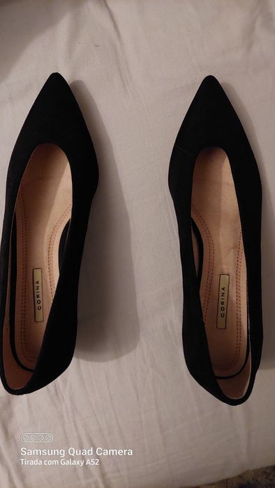 Sapatos pretos 38