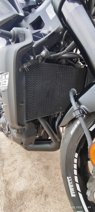 Ямаха МТ09, Yamaha MT-09