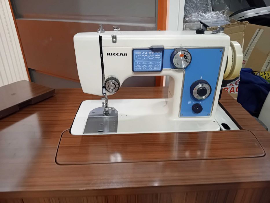 Máquina de costurar