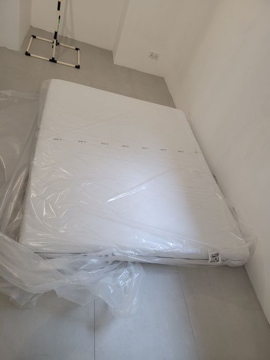 Materac piankowy hilding