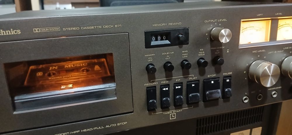 Technics RS-671USD Magnetofon