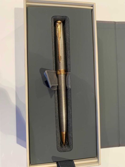 Długopis ParkerSonnet Cisele Srebro GT