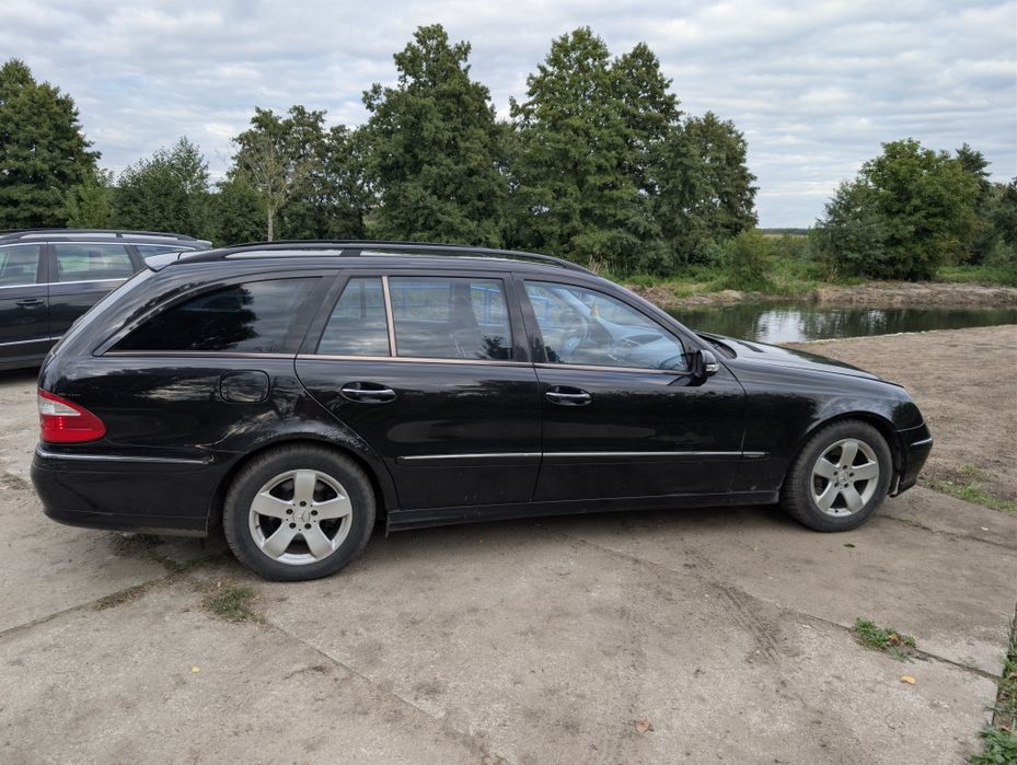 Mercedes E320 CDI R6  w211