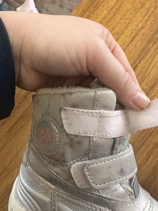 Зимові черевики сірі