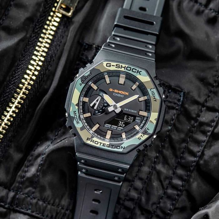 Zegarek Casio G-SHOCK OCTAGON GA-2100SU-1AER