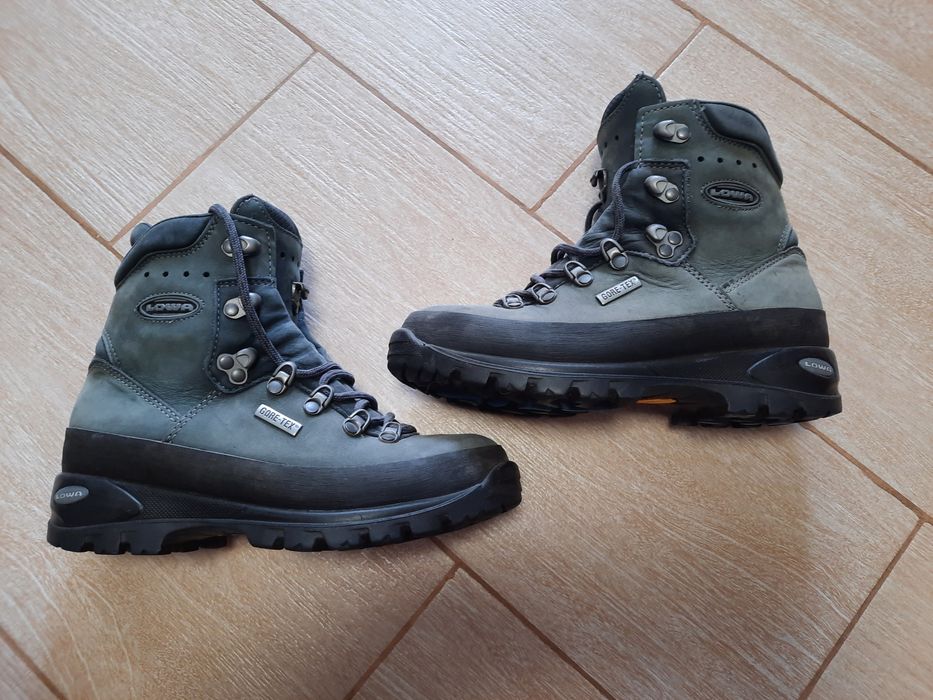 Берці Lowa водонепроникні gore-tex