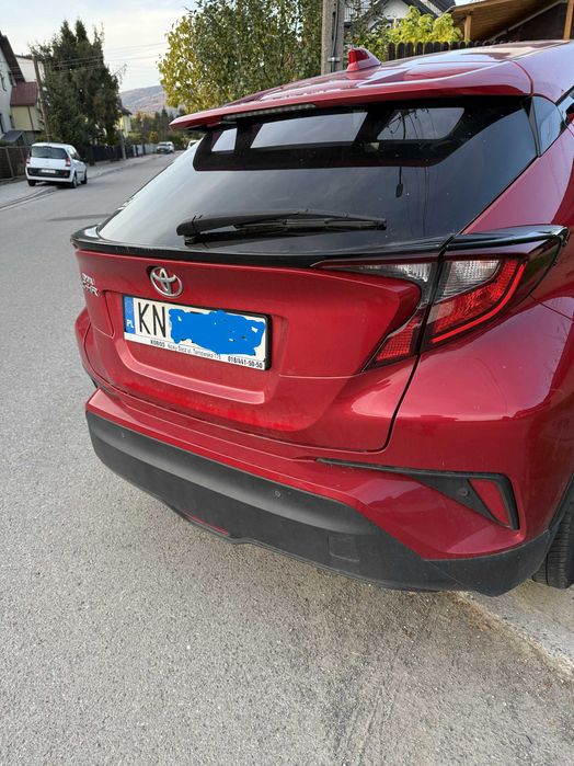 Samochód Toyota CHR