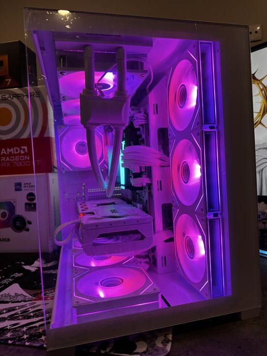NOVO!! PC ULTRA GAMING RX 7800 XT 16GB - Ryzen 7 7800X3D
