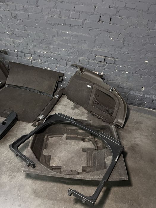 Комплект багажника Audi A4 B8 Allroad обшивки полка докатка саббуфер