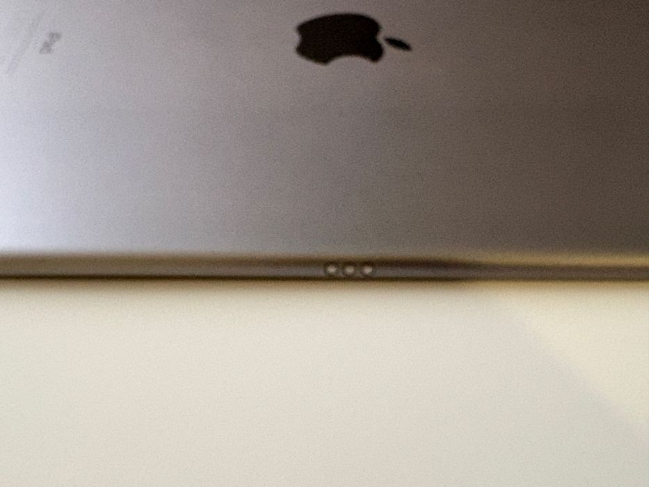 iPad Pro 10.5” (64GB) Wi-Fi