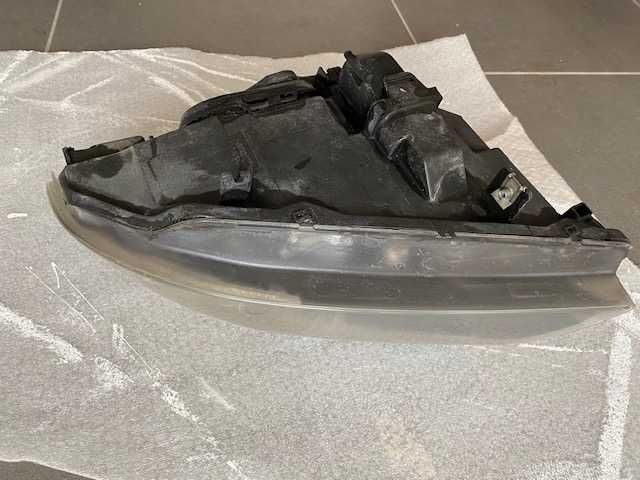 Ótica de BMW Touring 320 com LuzLook Xenon original