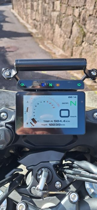 BENELLI TRK 702X  -  10.200 kms