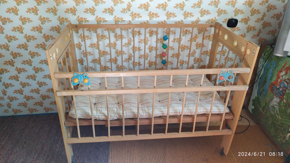 Детская кровать.