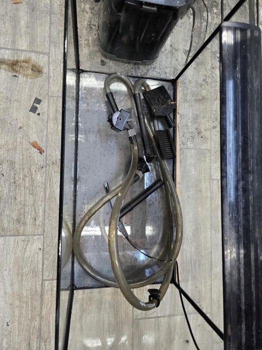 Akwarium 95L 70x34x40 + Filtr kubelkowy Aquael 1000