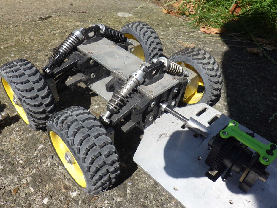 Podwozie RC / Model Rc 3 sztuki -Czesci zamienne