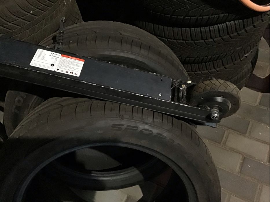 Электросамокат, гироскутер