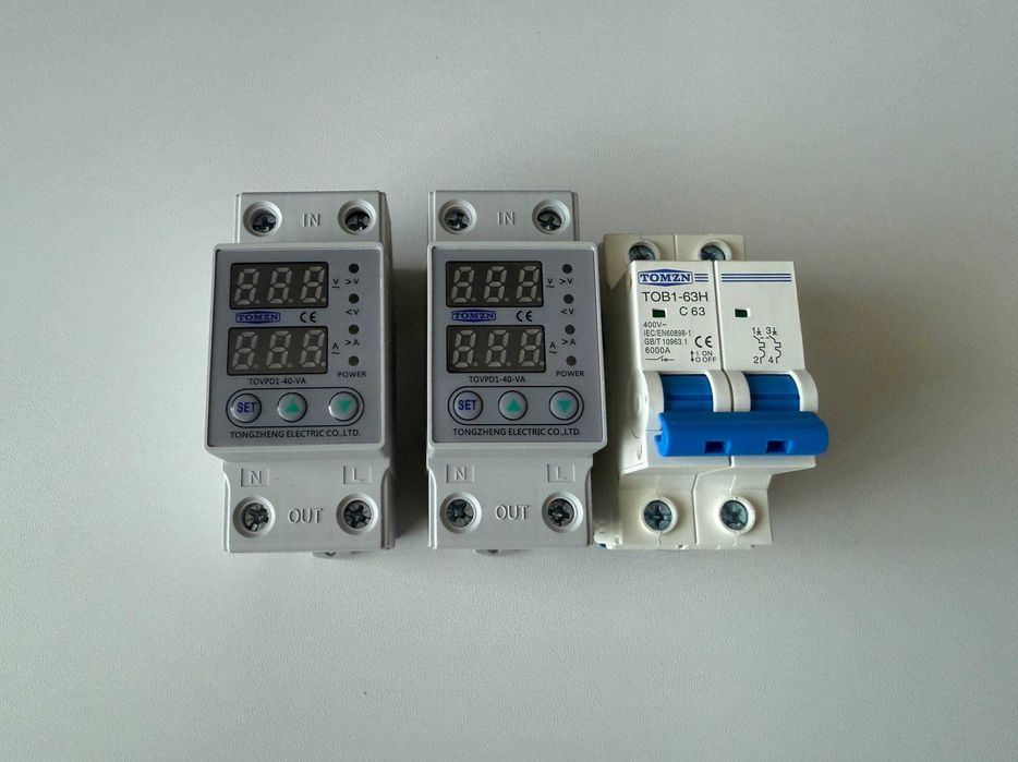 Реле напряжения Tomzn, проходные клеммы 200А, плавкий предохранитель