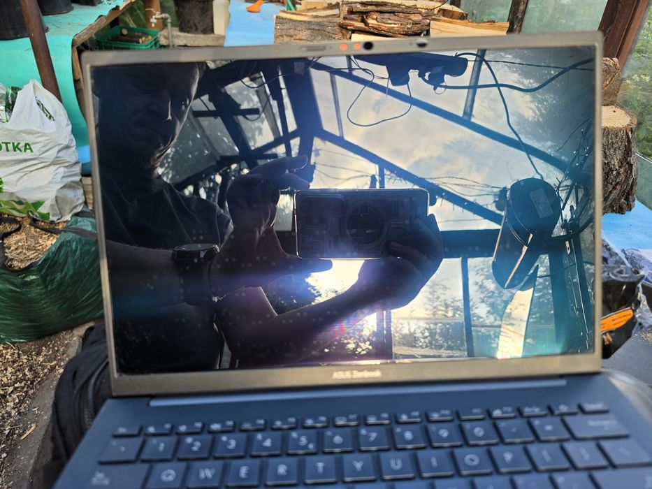 Asus Zenbook S14 OLED 120Hz UX3405MA