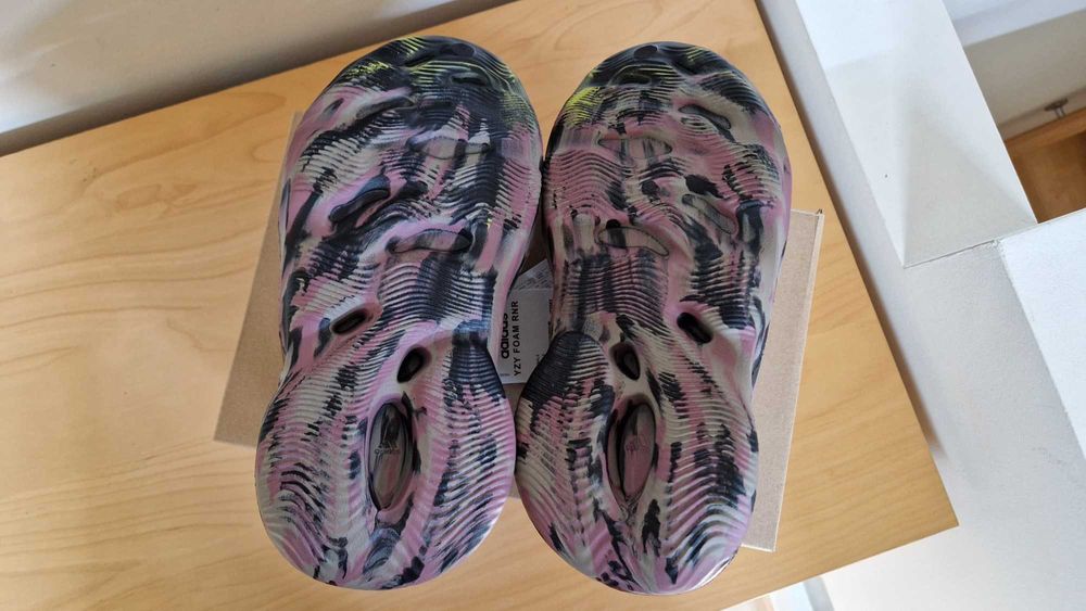 Adidas Yeezy Foam RNR MX Carbon 6 38 2/3