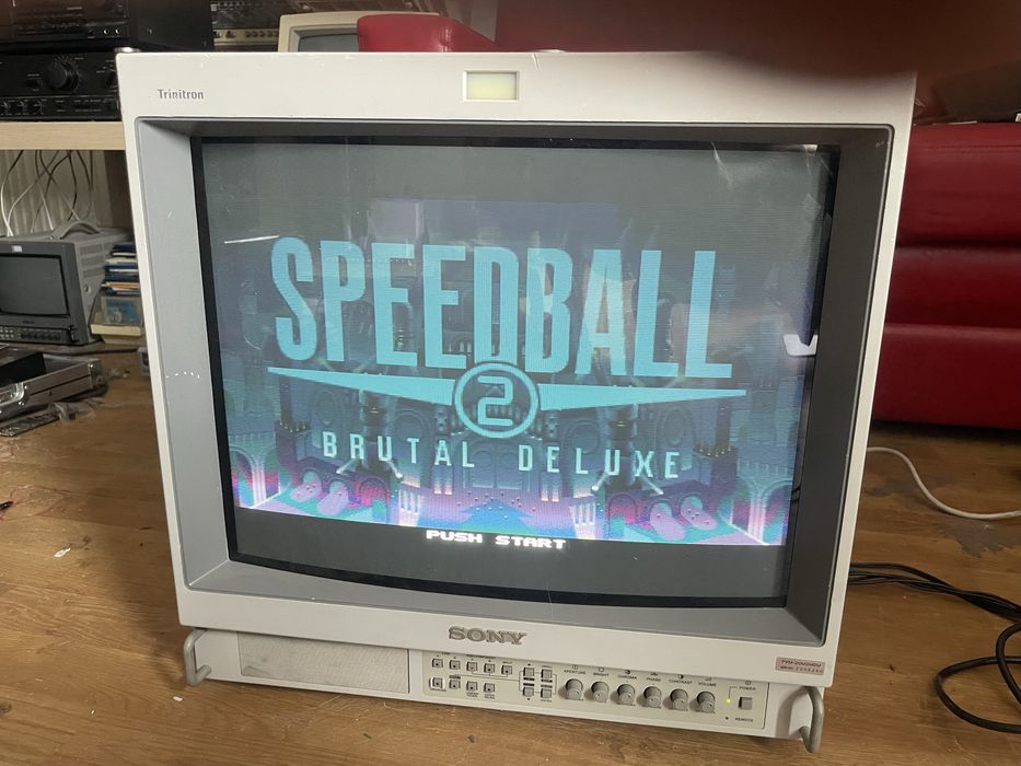 Monitor CRT Sony PVM 20"