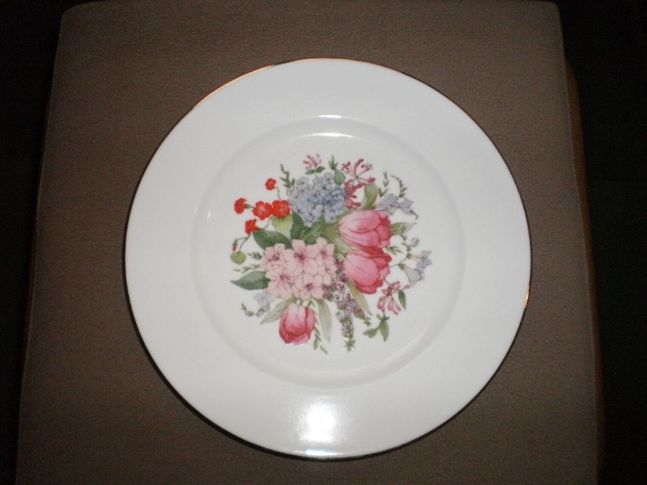 Porcelana Limoges, decorativa, autêntica.