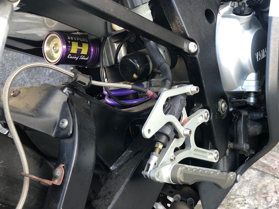 Yamaha r 6 avariada