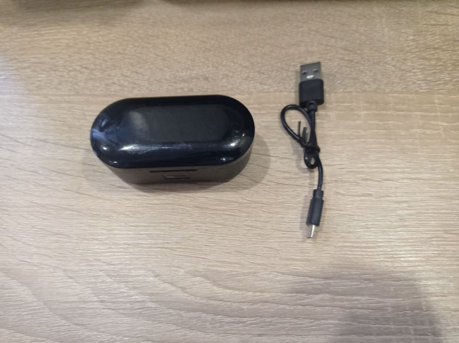 Продам наушники безпровідні TWS