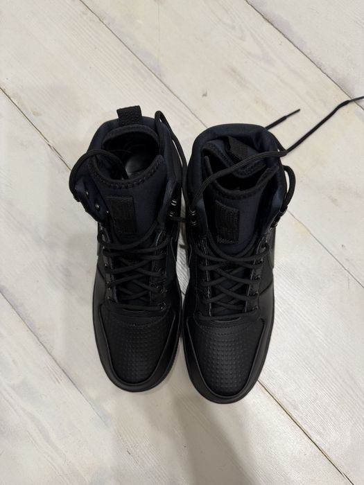Nike court borough mid winter black р 41,42.