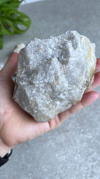 Kamienie ozdobne do akwarium (kamień kwarcowy, granitowy, diorytowy)