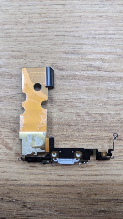 !! ОРИГІНАЛЬНИЙ !! Роз'єми зарядки iPhone SE 2020