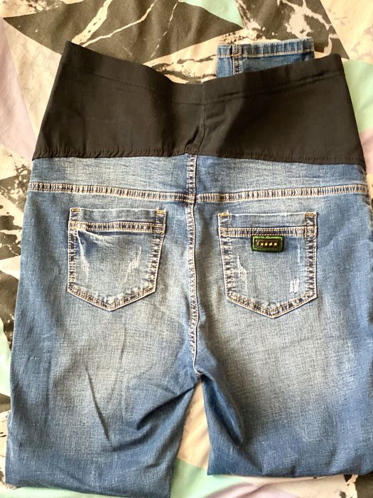 Продам жіночі джинси для вагітних 52-54 розміру