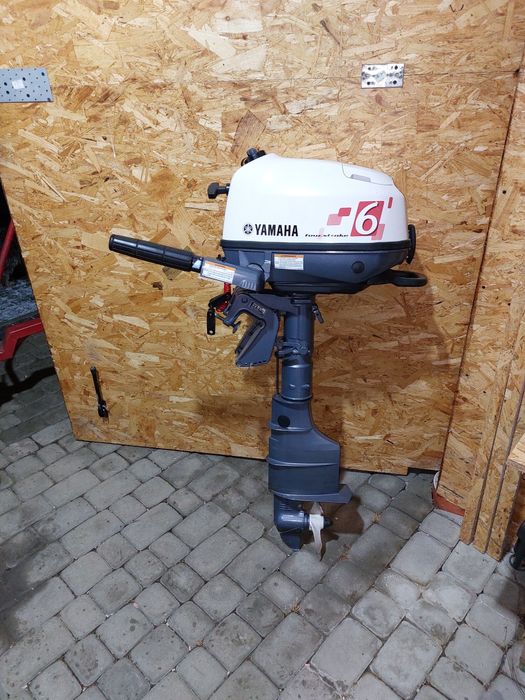 Silnik zaburtowy YAMAHA