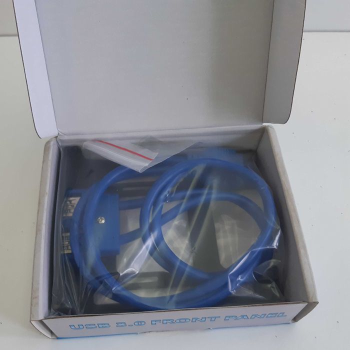 Painel Frontal 3.5" c/ 2 portas USB 3.0 p/ Torre PC Novo