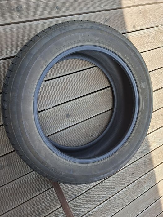Opona BRIDGESTONE Alenza 001