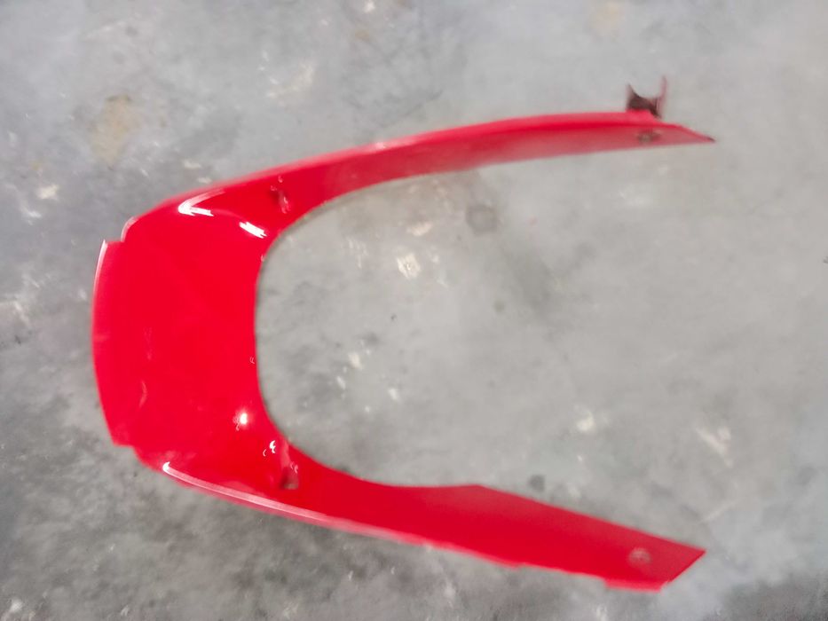 kawasaki gpx600 gpx 600 owiewka dolna łącznik czaszy boczków przednich