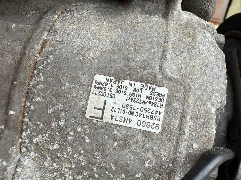 Компресор кондиціонера Nissan X-Trail T32 Qashqai J11 1.6i 926004MS1A