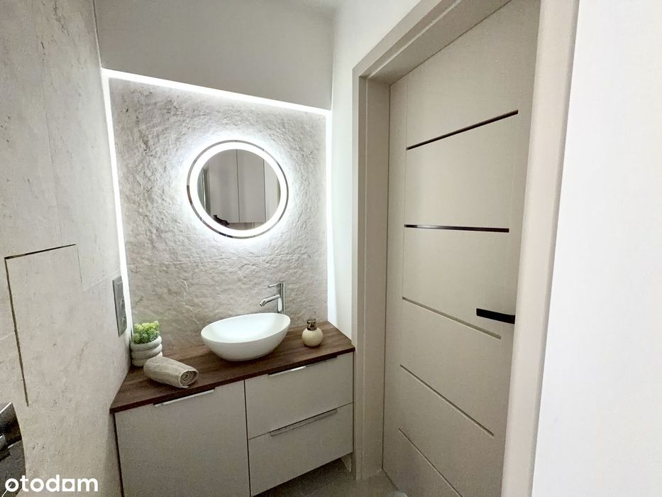 3 Pokoje, pełny rozkład | Oddzielna kuchnia | Balkon | Bez prowizji !