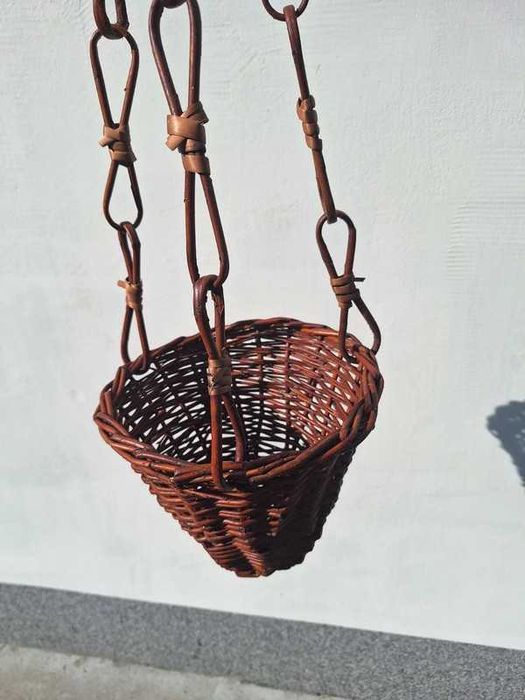 Koszyk wiklinowy wiklina kosz kwiaty wisząca doniczka osłonka ciemna