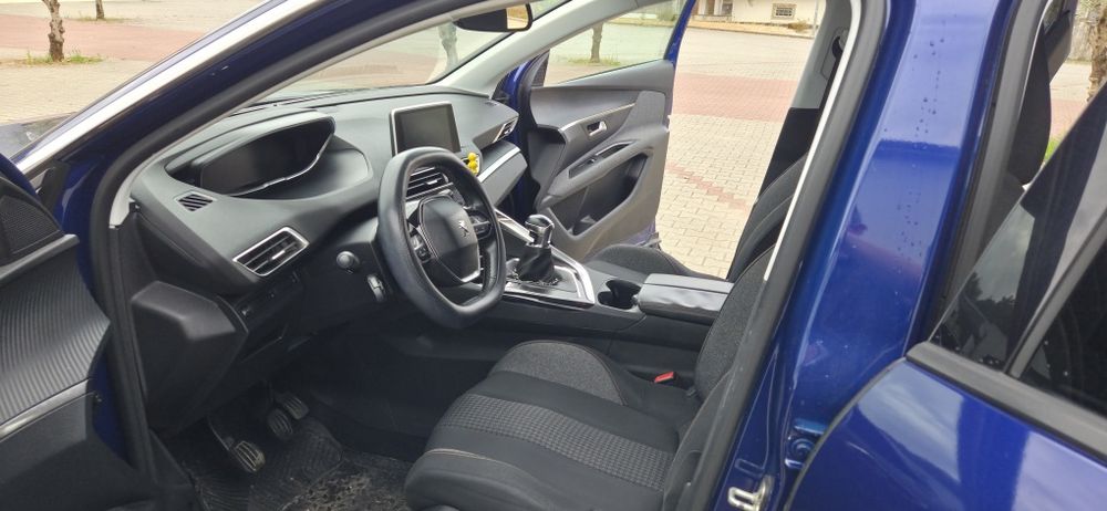 Peugeot 3008 1.6 blue hdi