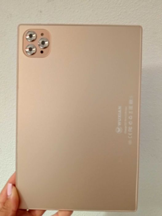 Tablet WUXIAN + Teclado Bluetooth + Capa Couro (10.1-64GB 4G RAM)