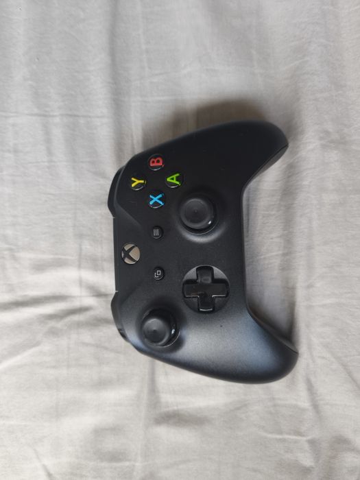 Consola Xbox One X JOGA JOGOS da SERIES X